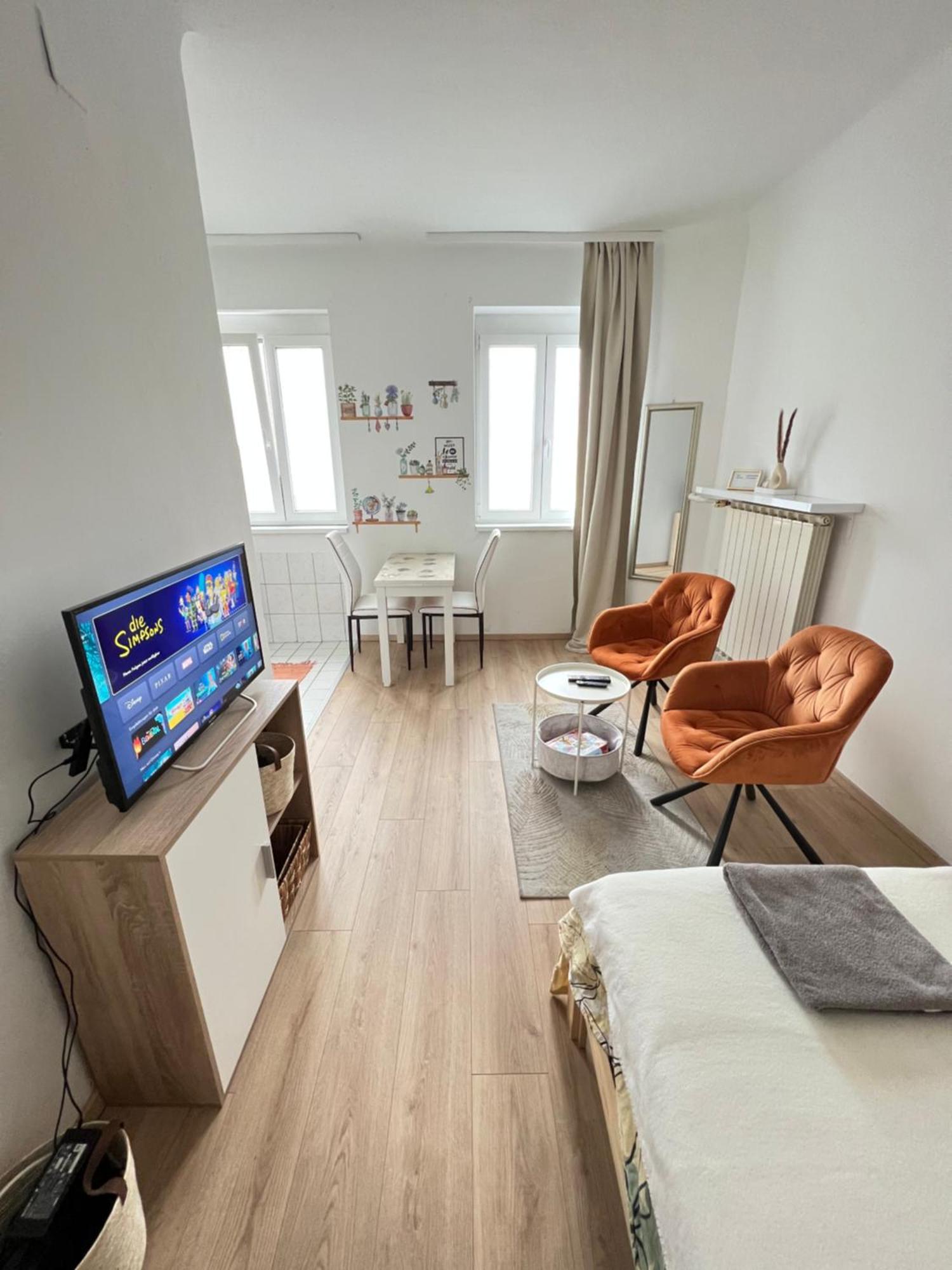 Top Location Viena Exterior foto